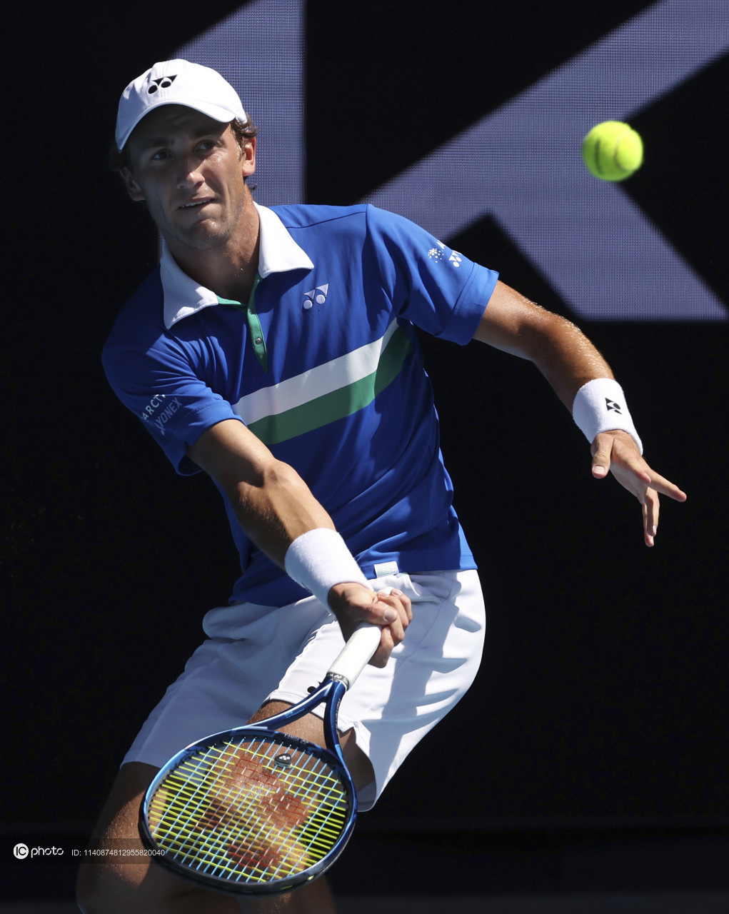 温网险胜澳网，鲁德惊艳四座