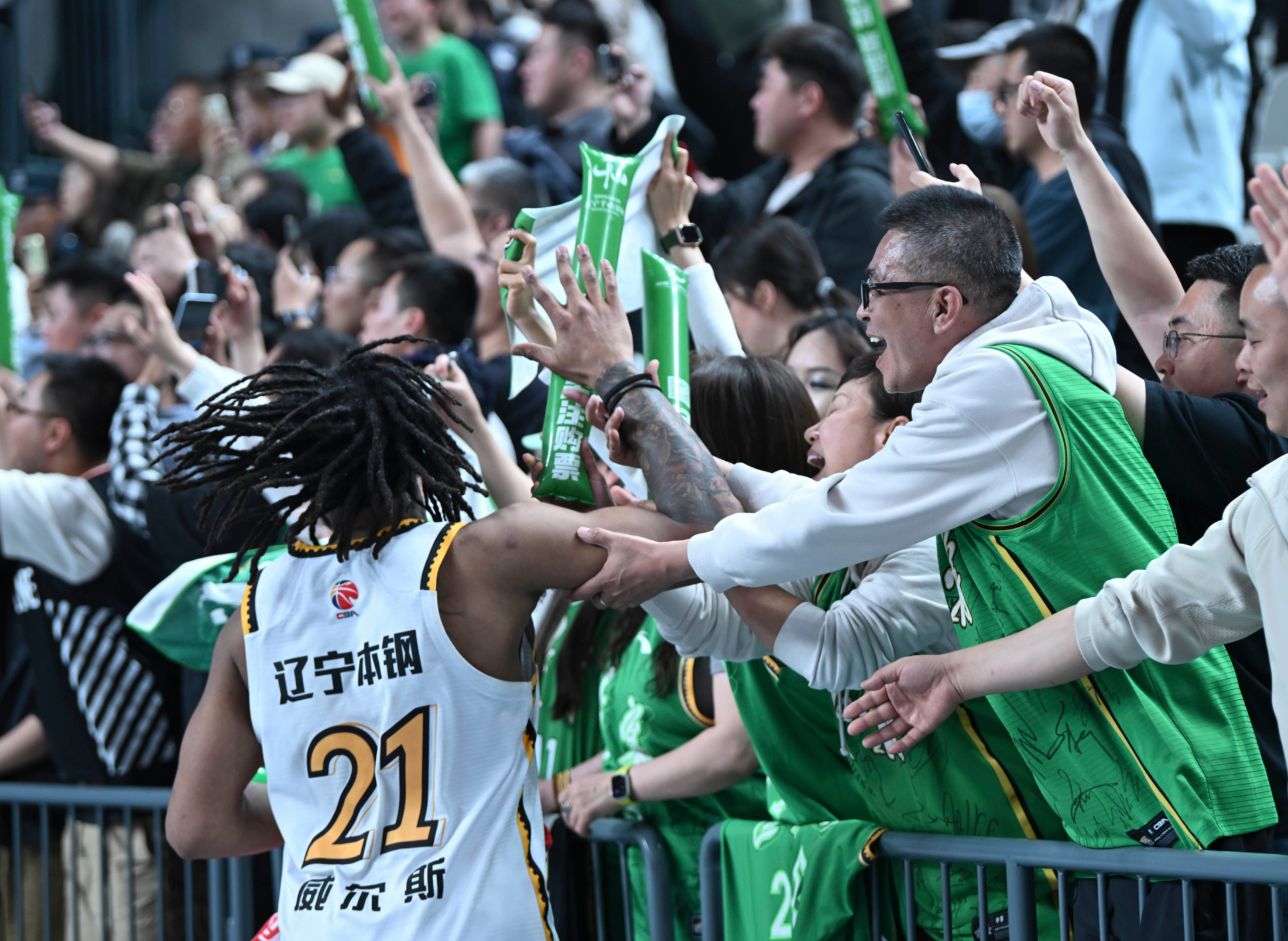 浙江队逆转福建队，赵继伟带队取胜