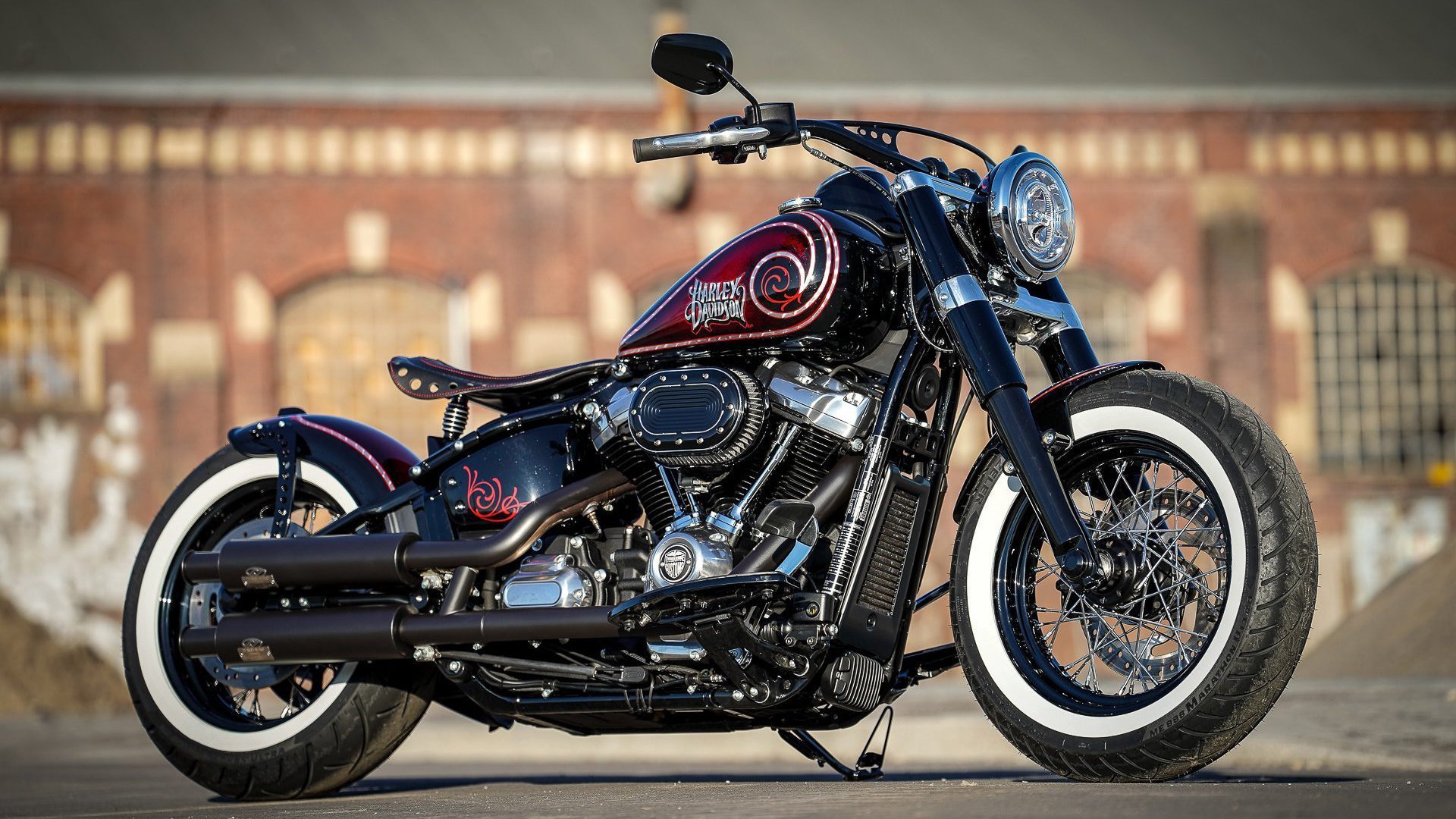 看到委内瑞拉对阵曼联这个奇妙的组合,我决定跳出常规思维框架。这并非一场真实存在的足球赛,而是一个绝佳的隐喻,用以探讨个人如何在庞大的体系面前定义自己。我的标题是